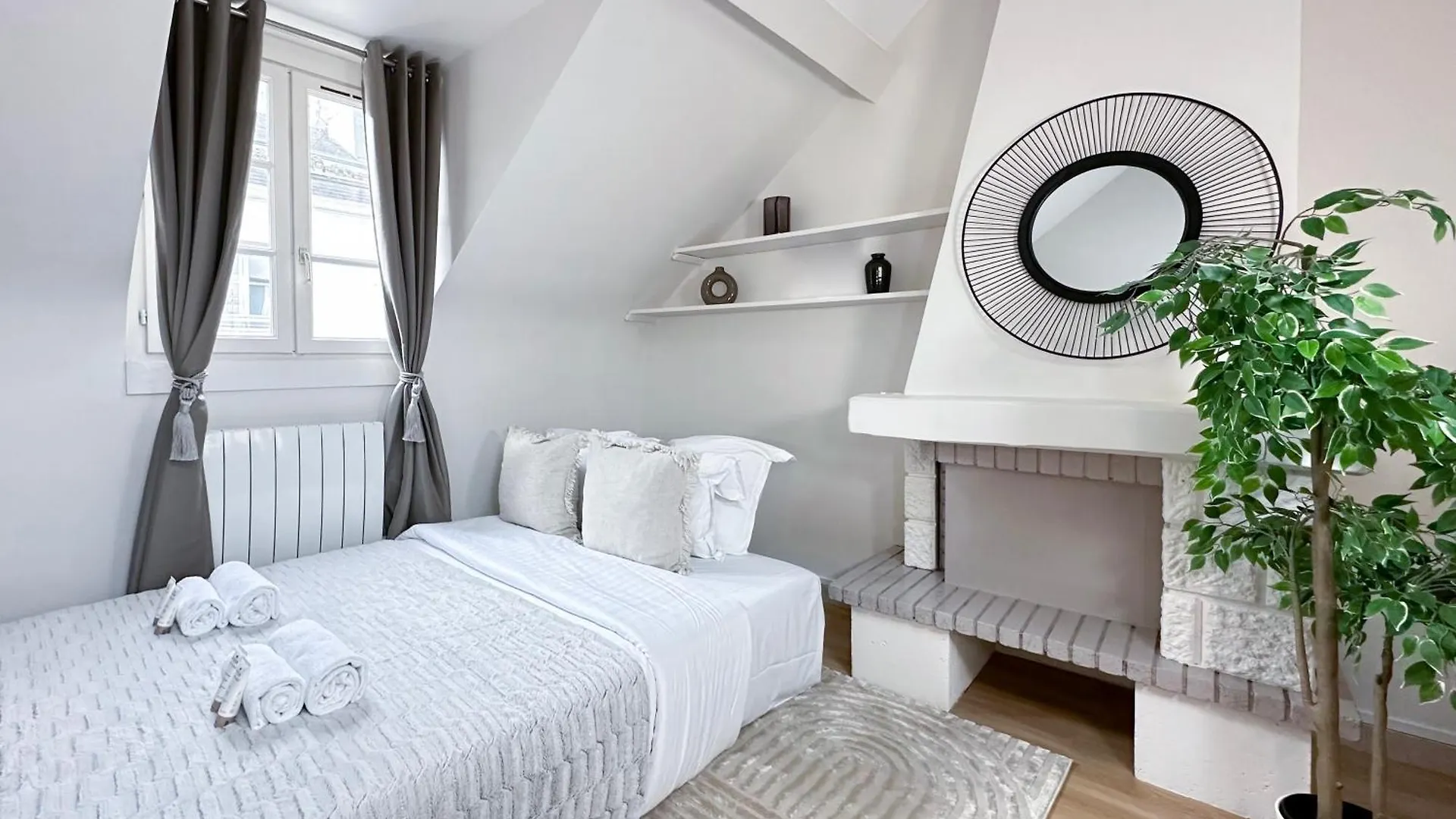Unique & Beautiful Duplex In Saint-germain Apartment *
